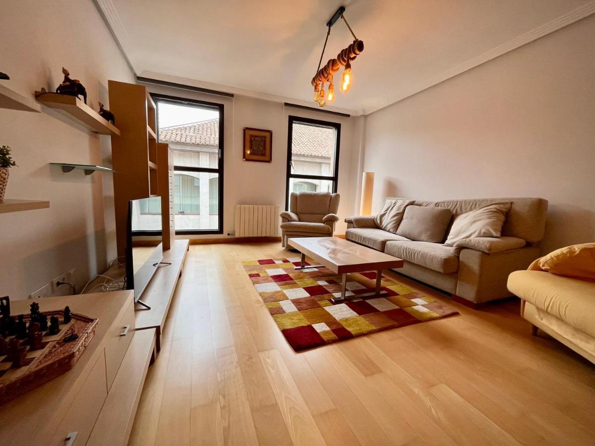 Atuaire Home Cordon 3 Centro Historico Parking Incluido Burgo Eksteriør billede